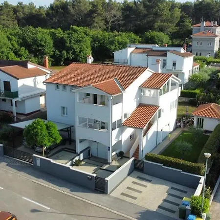 Apartman Melanie Porec